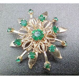 Brooch Silver Tone Floral Starburst Green Rhinestones Vintage 1.25 In Jewelry